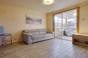 Lounge:- click for photo gallery